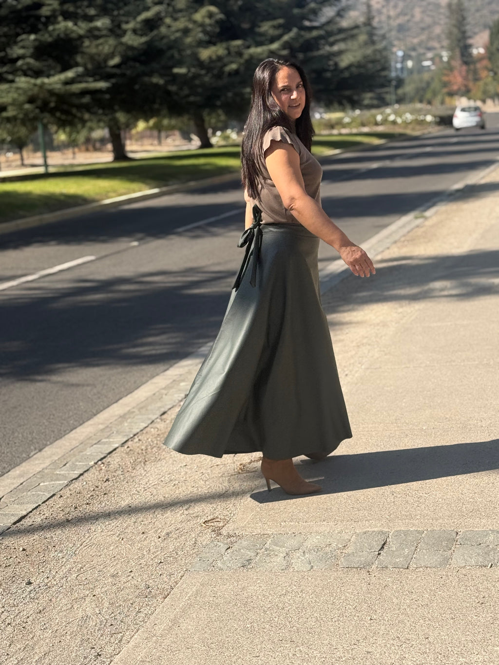 Falda Envolvente Eco Cuero