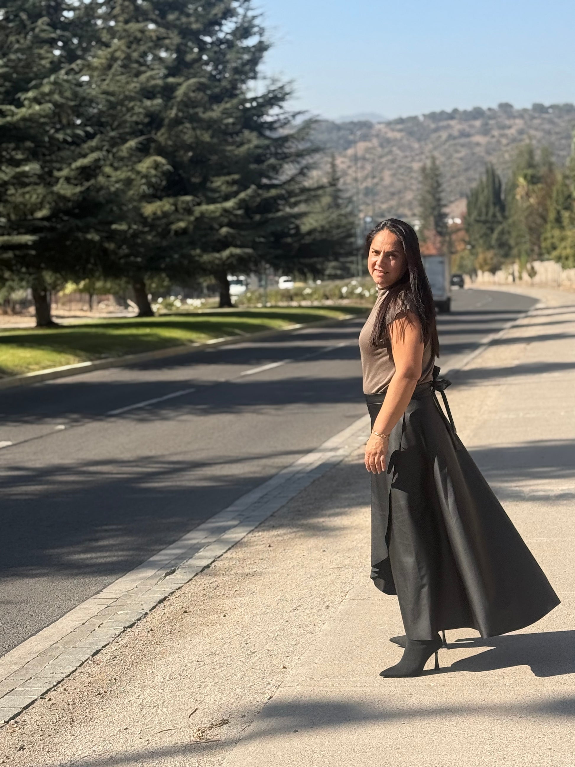 Falda Envolvente Eco Cuero